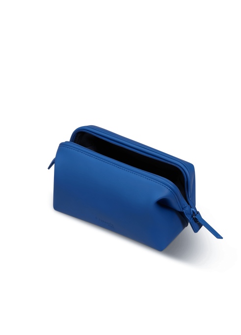 Lipault Lost In Berlin Toiletry Kit 2.0 S  Blue Me Away
