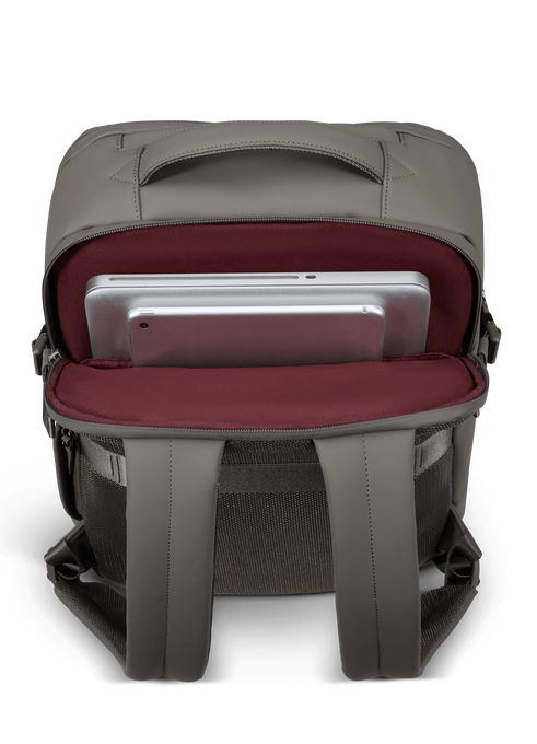 Lipault Lost In Berlin Backpack Pro  Ash Stone Lipault Lost In Berlin Backpack Pro  Ash Stone