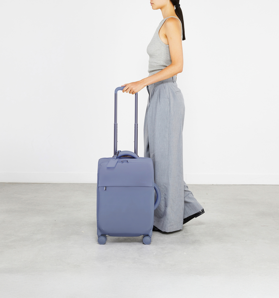 Lost In Berlin Walizka kabinowa 55cm