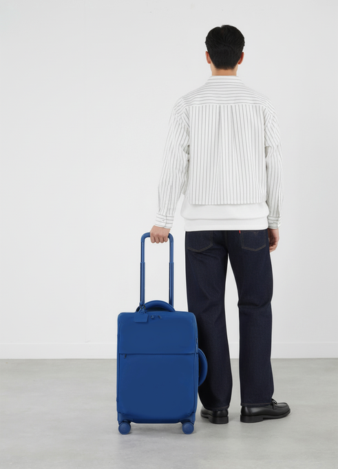 Lost In Berlin Walizka kabinowa 55cm