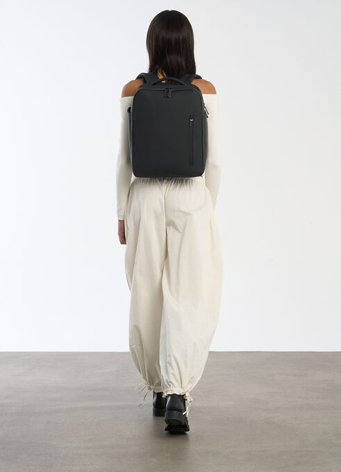 Lost In Berlin Lekki plecak podr&oacute;żny 15.6"