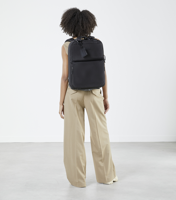 Lipault 4BIZ Laptop Backpack with Wheels Czarny Lipault 4BIZ Laptop Backpack with Wheels Czarny